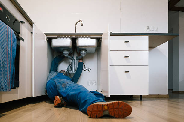 Professional Leak Detection technician working in Red Oak, NC